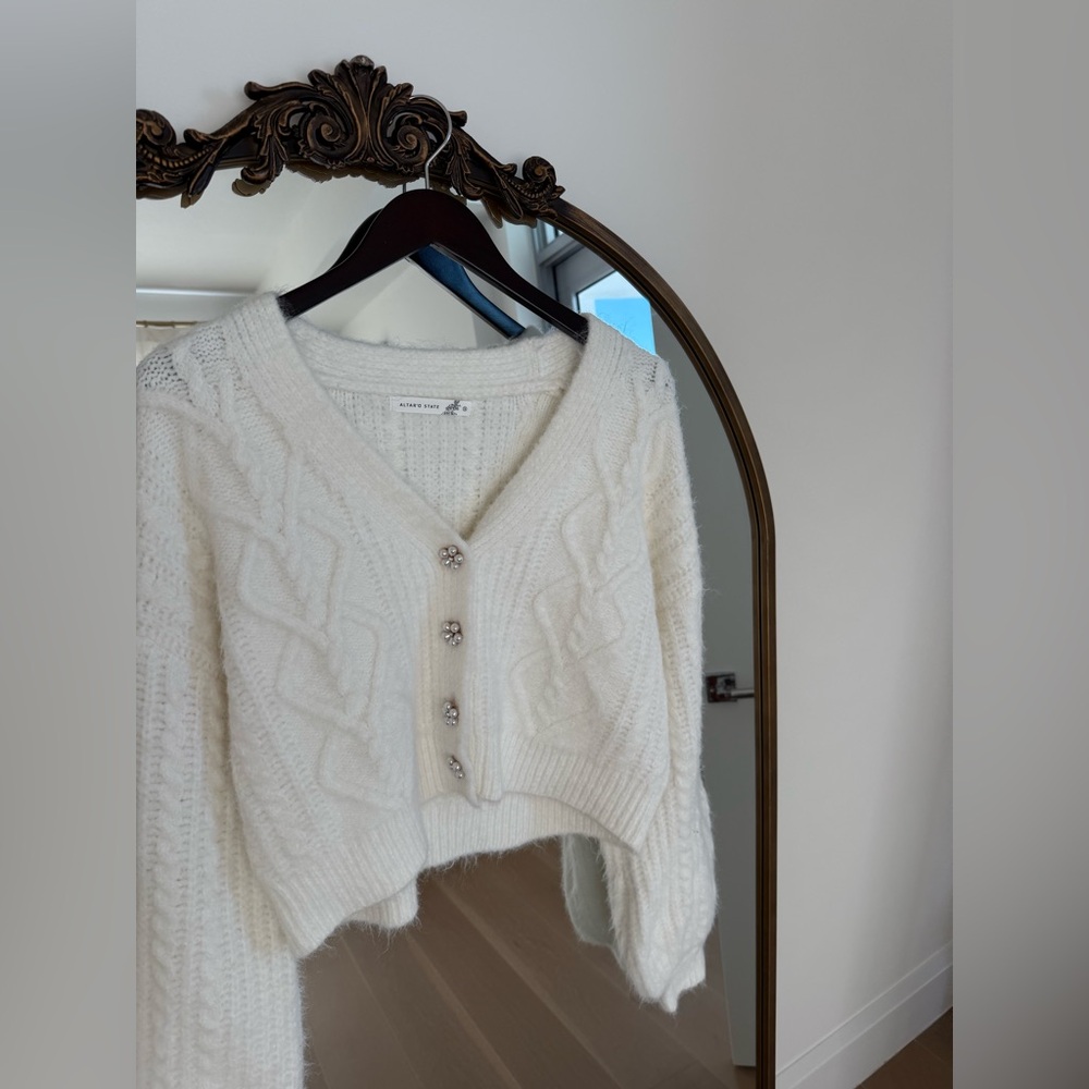 Altar’d State Marlowe Fuzzy Cable Cardigan - Picture 9 of 13